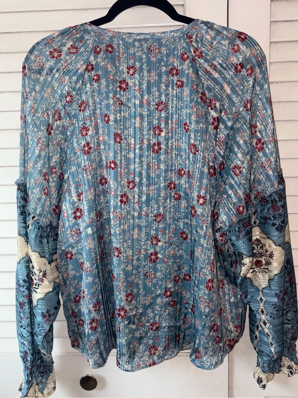 Frye and Co Floral Boho Bell Sleeve Blouse Blue Burgundy Plus Size XXL - Picture 6 of 8